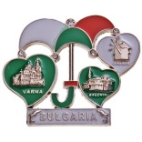Сувенирна метална фигурка с магнит - чадър с три сърца и надпис България