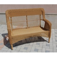 Комплект плетени градински мебели