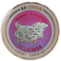 Сувенирна порцеланова чинийка с магнит