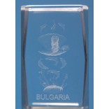 Безцветен стъклен куб с триизмерно гравирани - русалка върху мида, делфини и надпис България