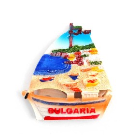 Релефна декоративна фигурка с магнит във формата на лодка - България