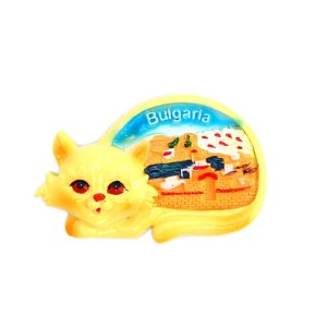 Декоративна фигурка с магнит във формата на коте - България