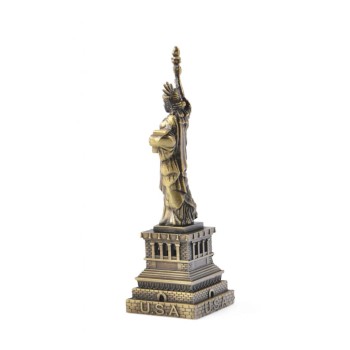 Декоративна фигурка - Статуята на свободата, изработена от метал