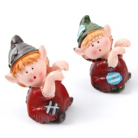 Декоративна фигурка във формата на джудже