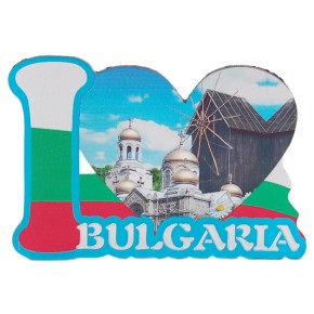 Сувенирна магнитна фигурка във формата на надпис I &hearts; Bulgaria - катедралата във Варна и старата мелница в Несебър