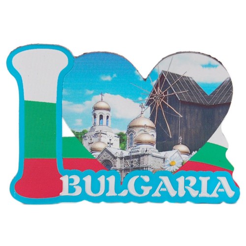 Сувенирна магнитна фигурка във формата на надпис I &hearts; Bulgaria - катедралата във Варна и старата мелница в Несебър
