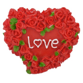 Сувенирна магнитна фигурка - сърце, декорирано с миниатюрни рози и надпис LOVE