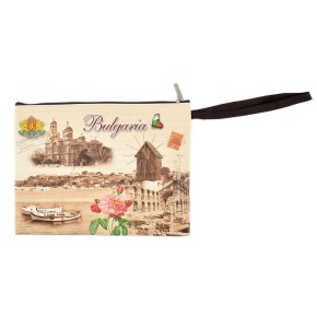 Сувенирна чантичка от изкуствена кожа с изобразени - Варненската катедрала и забележителности от Несебър с надпис България