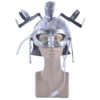 Парти артикул - рицарски шлем с поставки за две чаши, изработен от PVC материал