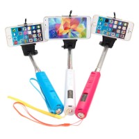 Монопод за смартфони, фотоапарати и GoPro камери за направа на селфита