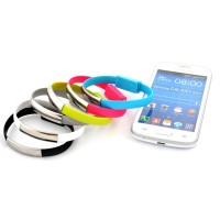 Стилен MICRO USB кабел за зареждане и безпроблемно прехвърляте на данни от и на вашето устройство
