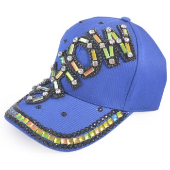 Спортна лятна шапка с козирка, декорирана с надпис SHOW и цветни камъни