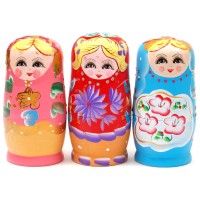 Декоративна дървена фигурка - шест броя матрьошки с красива пирография