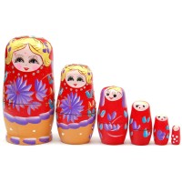 Декоративна дървена фигурка - шест броя матрьошки с красива пирография