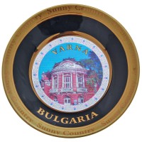 Сувенирна чинийка порцелан с пластмасова поставка и кукичка за закачване